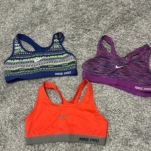 Nike Pro Sports Bra Lot